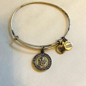 Alex and Ani Saint Anthony Guide My Way (+) ENERGY Bracelet Silver Tone